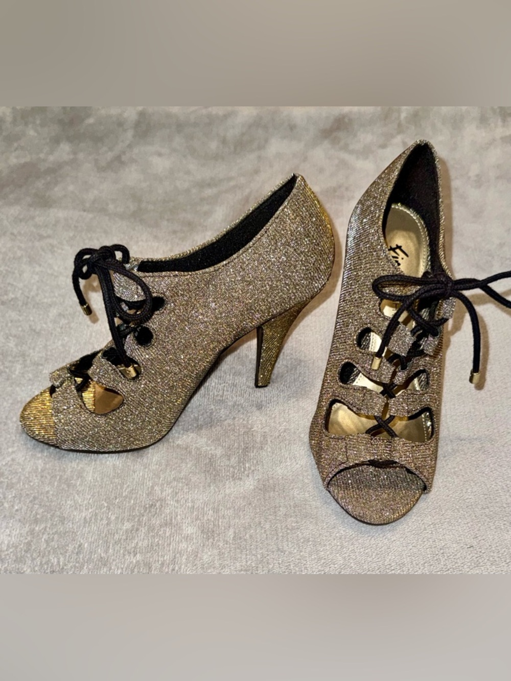 Fioni Glitter Lace Up Peep Toe Heels Size 5 Silver Gold Sparkle